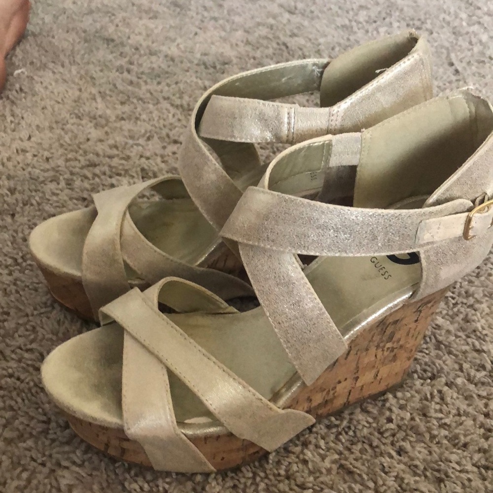 Guess wedges
